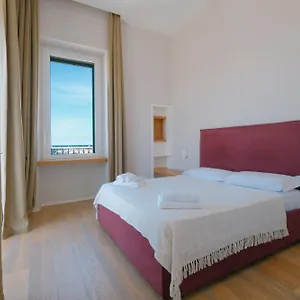 La Finestrella , Bari Italy